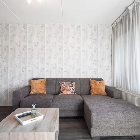 14 - Aan De Duinen, Aan Zee