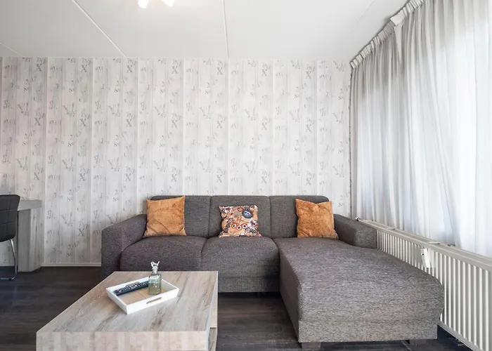 14 - Aan De Duinen, Aan Zee